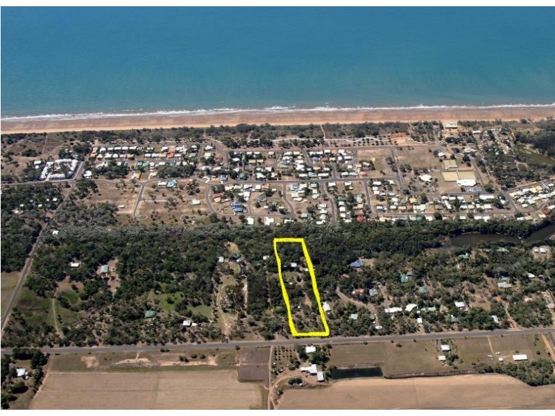 182 Murdochs Road, Moore Park Beach QLD 4670