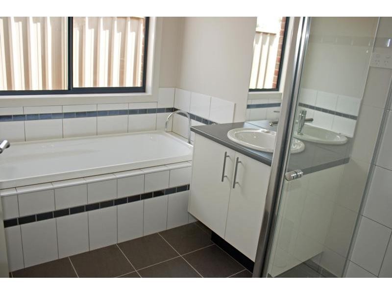 7 Pacific Boulevard, Moore Park Beach QLD 4670