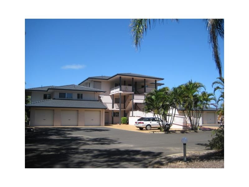 2/150 Sylvan Drive, Moore Park Beach QLD 4670