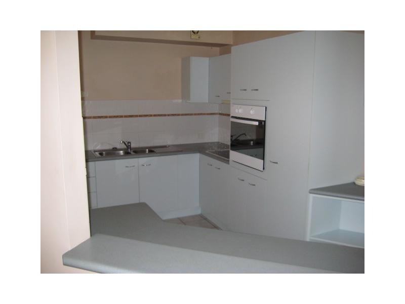 2/150 Sylvan Drive, Moore Park Beach QLD 4670