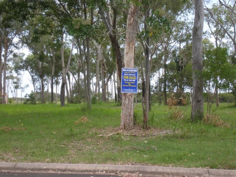 18 Royal Boulevard, Royal Palms, Moore Park Beach QLD 4670