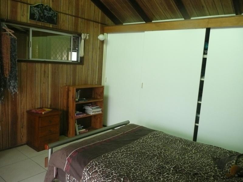 7 Ohlaf Street, Moore Park Beach QLD 4670