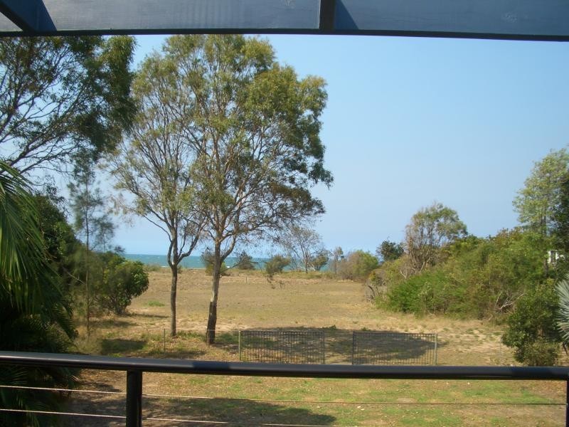 Villa 7/2 Sylvan Drive, Moore Park Beach QLD 4670