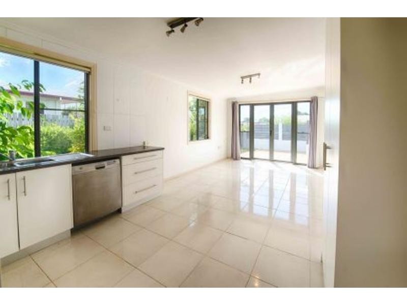 1/16 Bertram Street, Bundaberg QLD 4670