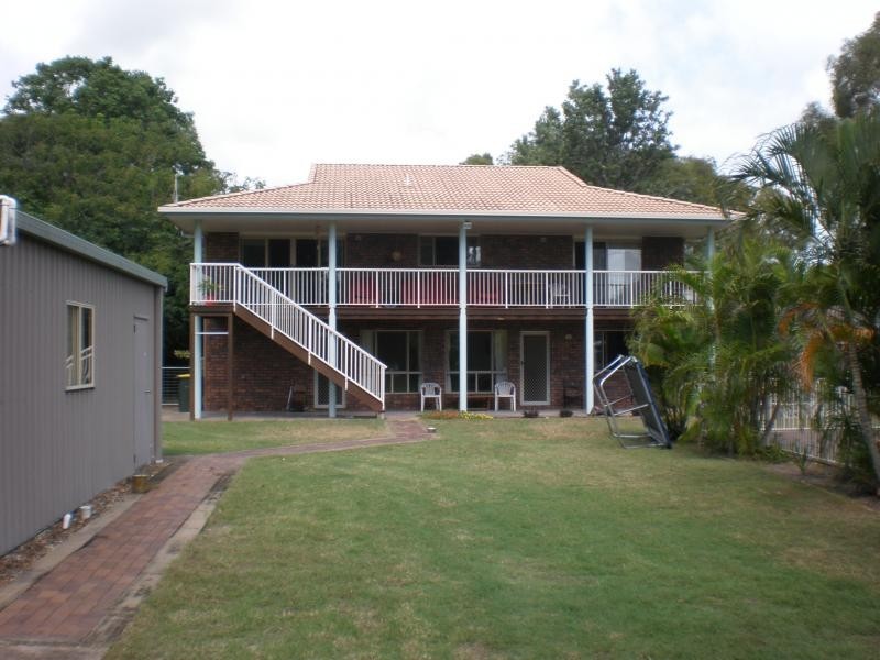 15 Moore Park Road, Moore Park Beach QLD 4670