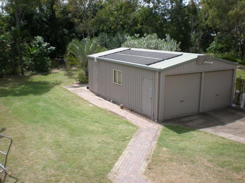 15 Moore Park Road, Moore Park Beach QLD 4670