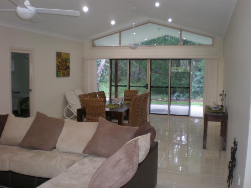 4 Storm Petrel Court, Beach Estate, Moore Park Beach QLD 4670