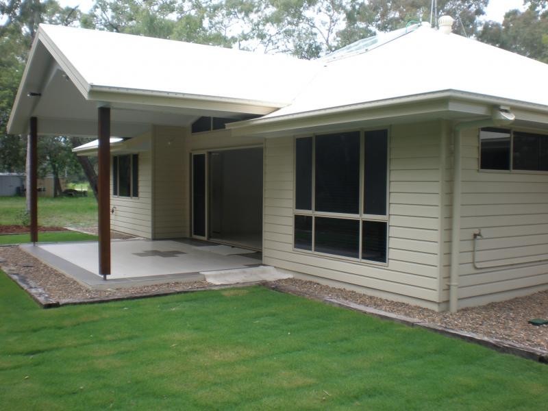 4 Storm Petrel Court, Beach Estate, Moore Park Beach QLD 4670