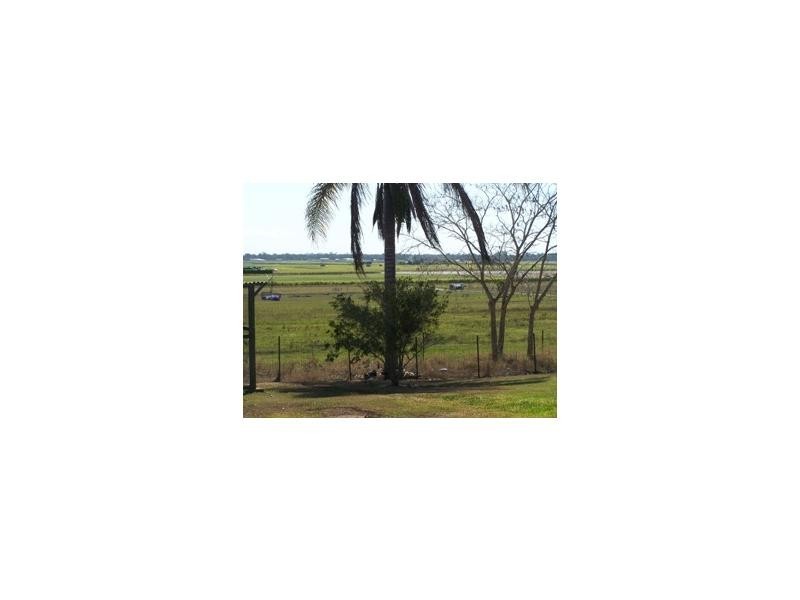 220 Booyan Road, Moore Park Beach QLD 4670