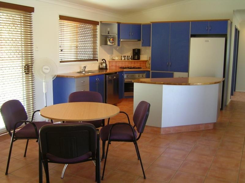 13 Palm Court, Moore Park Beach QLD 4670