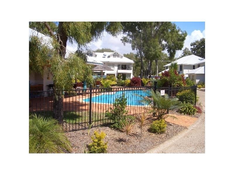 Villa 6/2 Sylvan Drive, Moore Park Beach QLD 4670