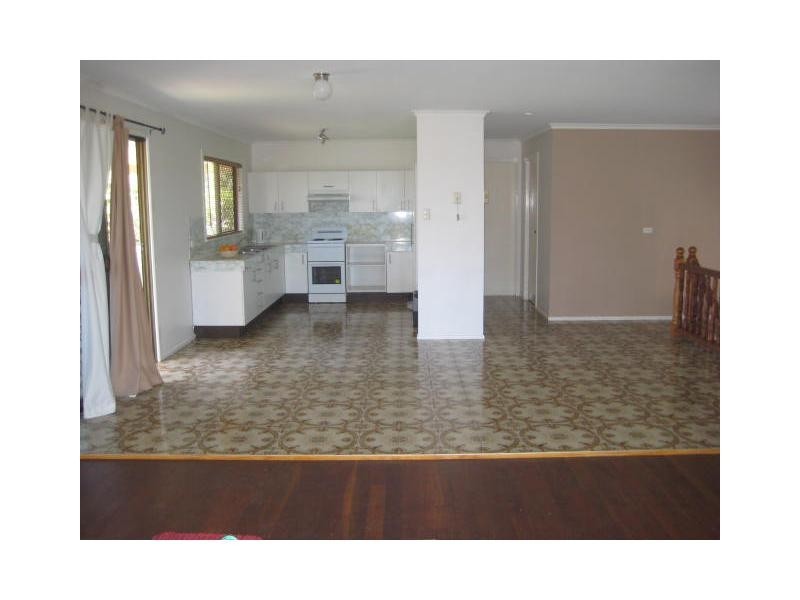 7 Tea Tree Court, Moore Park Beach QLD 4670