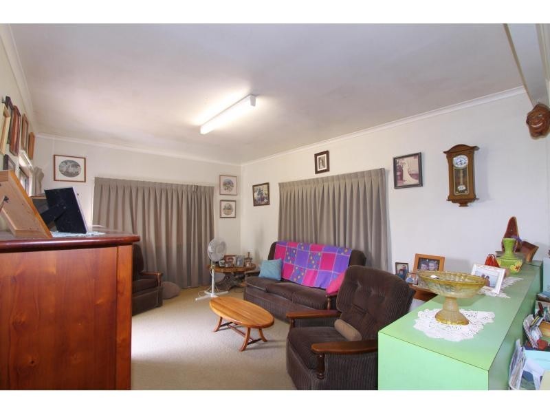 69 Lindemans Road, Moore Park Beach QLD 4670