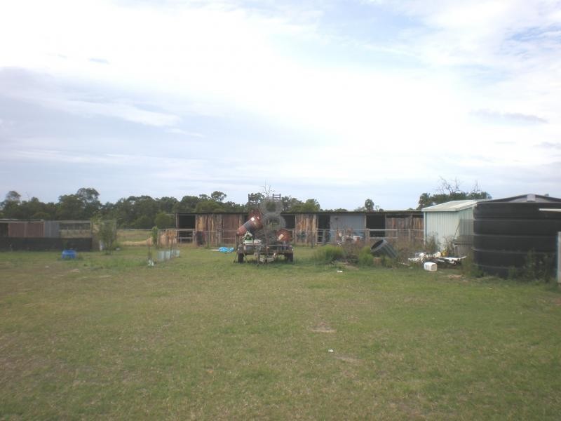 402 Booyan Road, Moore Park Beach QLD 4670