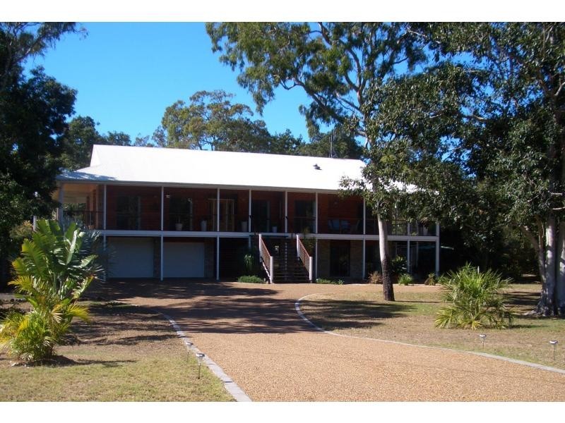 18 Kingfisher Crescent, Moore Park Beach QLD 4670