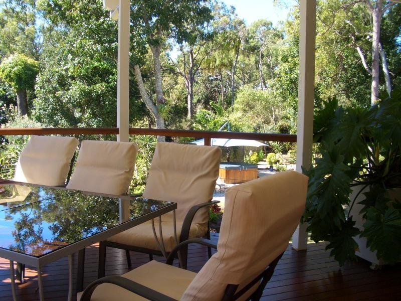 18 Kingfisher Crescent, Moore Park Beach QLD 4670