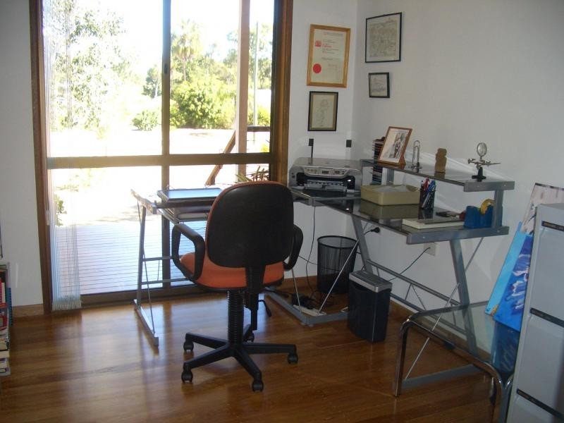 18 Kingfisher Crescent, Moore Park Beach QLD 4670