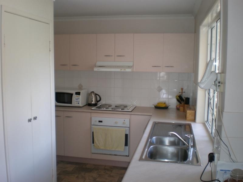2 Albatross Court, Moore Park Beach QLD 4670