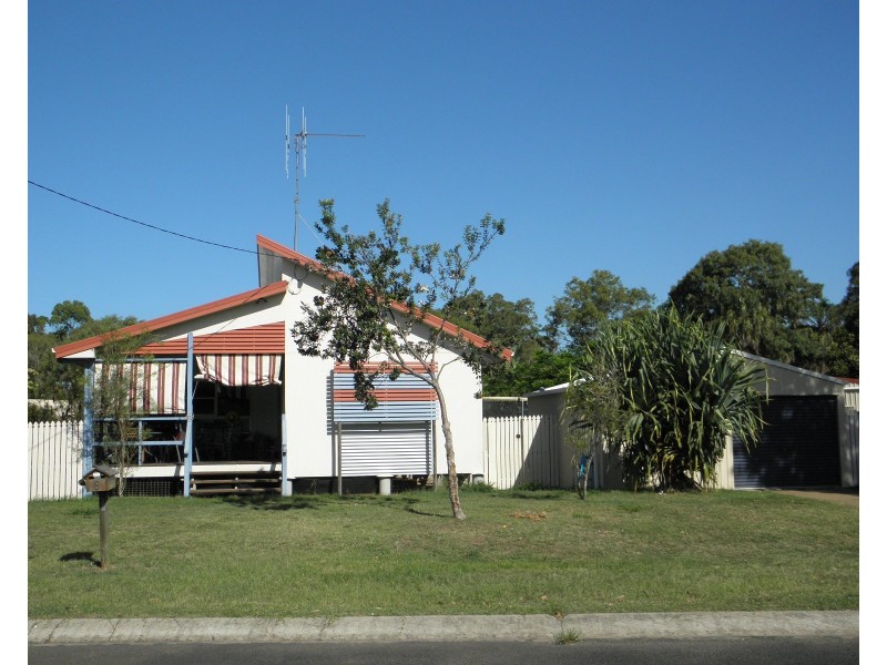 8 Orchid Drive, Moore Park Beach QLD 4670