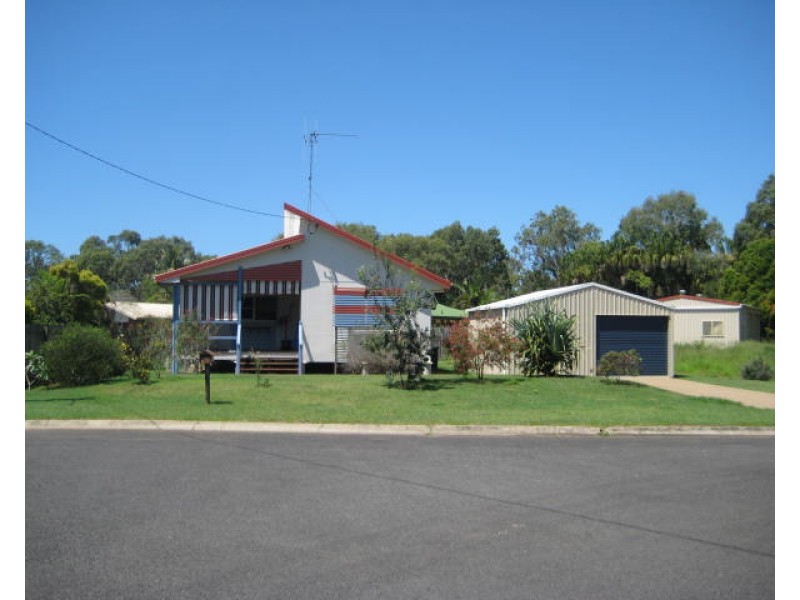 8 Orchid Drive, Moore Park Beach QLD 4670