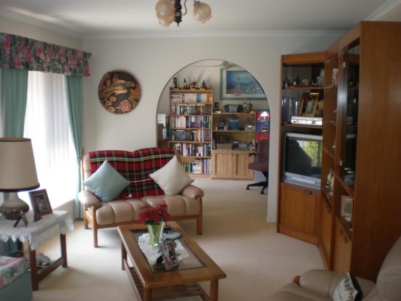 25 Acacia Street, Moore Park Beach QLD 4670