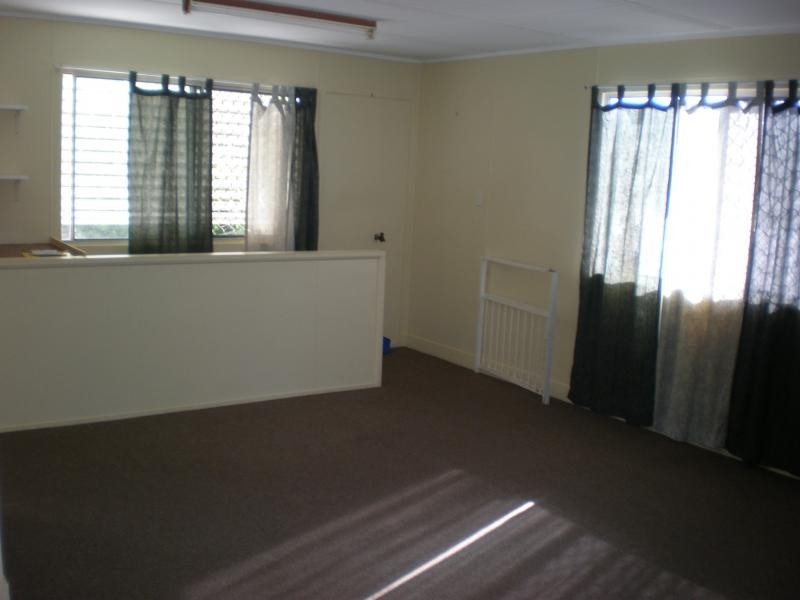 19 Club Avenue, Moore Park Beach QLD 4670