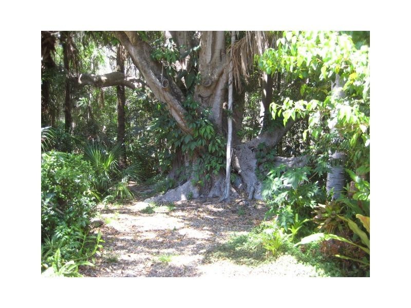 38 Lagoon Drive, Moore Park Beach QLD 4670