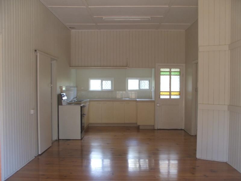 18 Madelyn Close, Moore Park Beach QLD 4670