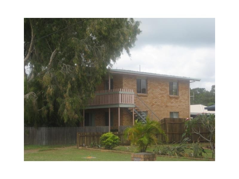 4/39 Club Avenue, Moore Park Beach QLD 4670