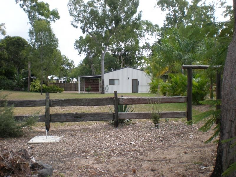 19 Kingfisher Crescent, Moore Park Beach QLD 4670