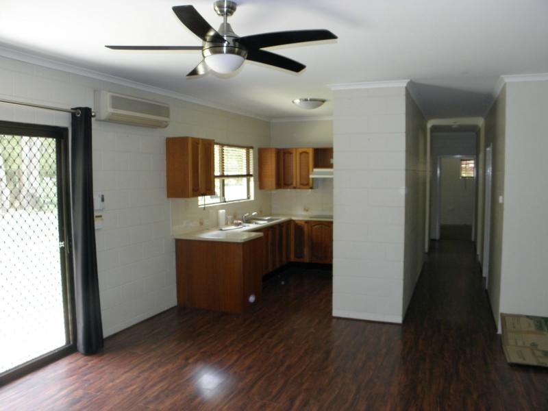 8 Plum Tree Crescent, Moore Park Beach QLD 4670