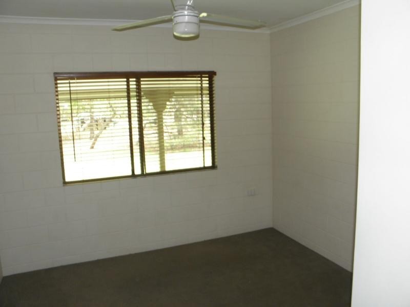 8 Plum Tree Crescent, Moore Park Beach QLD 4670