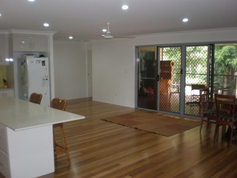 2 Kentia Avenue, Moore Park Beach QLD 4670
