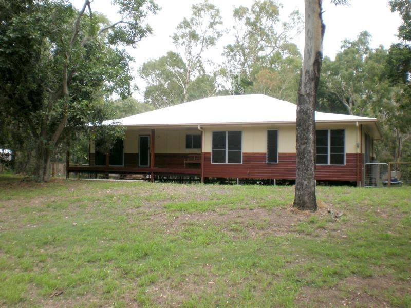 2 Kentia Avenue, Moore Park Beach QLD 4670