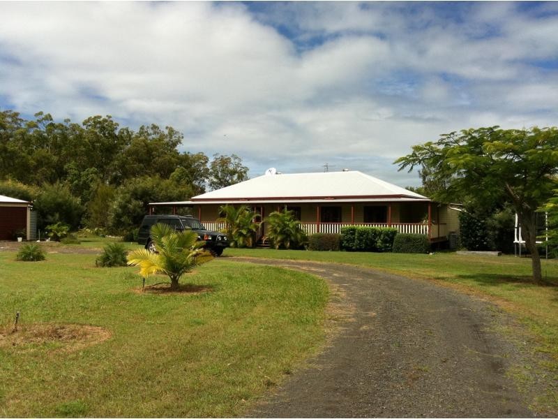 30 Isaac Moore Drive, Moore Park Beach QLD 4670
