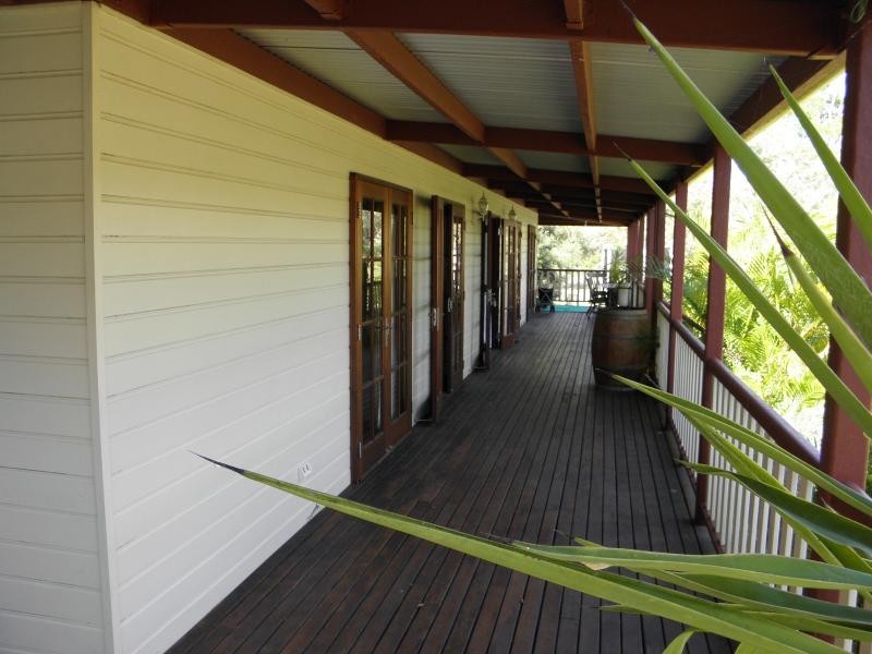 30 Isaac Moore Drive, Moore Park Beach QLD 4670
