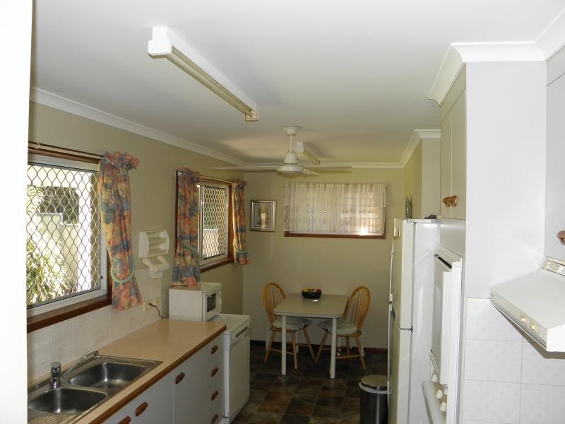 18 Moore Park Road, Moore Park Beach QLD 4670