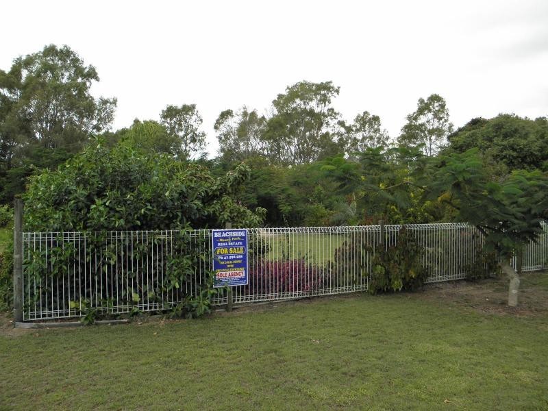 5 Ohlaf Street, Moore Park Beach QLD 4670