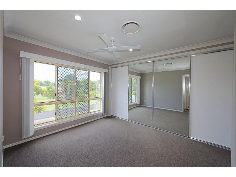 8 Elfin Court, Moore Park Beach QLD 4670