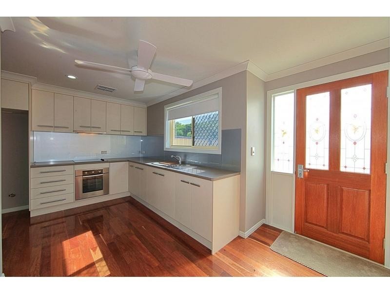 8 Elfin Court, Moore Park Beach QLD 4670