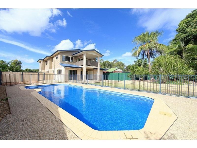 8 Elfin Court, Moore Park Beach QLD 4670