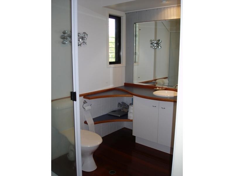 3 Ocean Court, Moore Park Beach QLD 4670