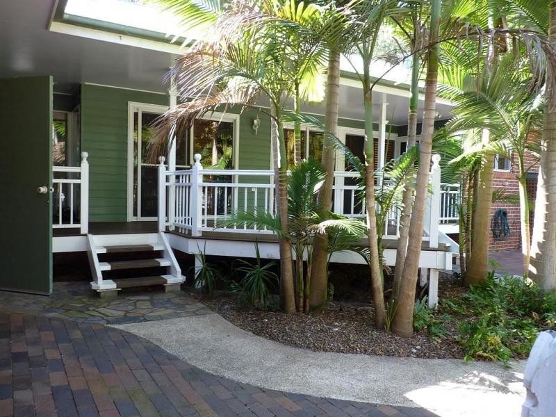 Moore Park Beach QLD 4670
