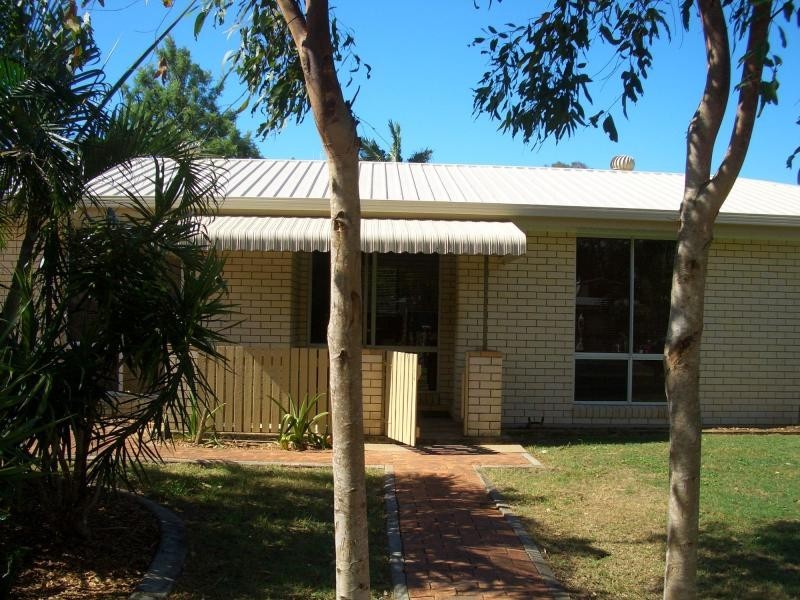 Moore Park Beach QLD 4670