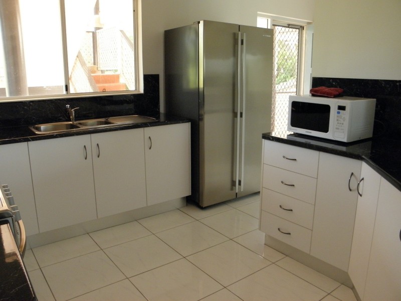 4/150 Sylvan Drive, Moore Park Beach QLD 4670