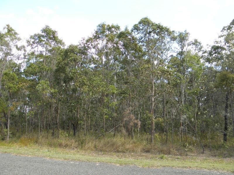 33 Hannah Court, Kingston Park, Moore Park Beach QLD 4670