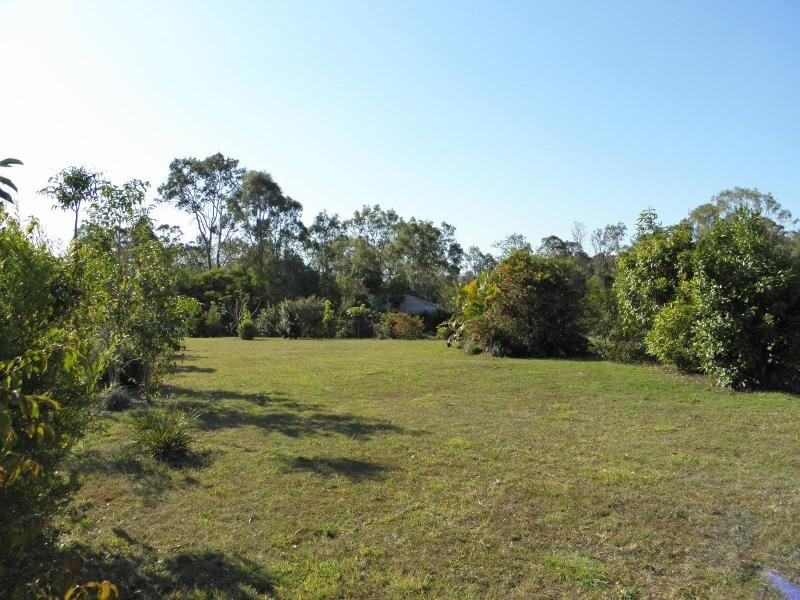 Moore Park Beach QLD 4670