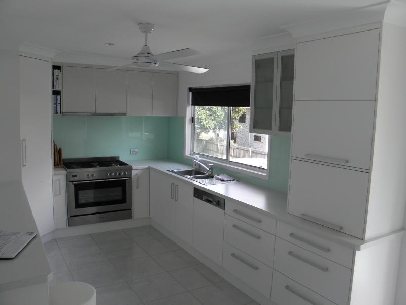 25 Pacific Boulevard, Moore Park Beach QLD 4670