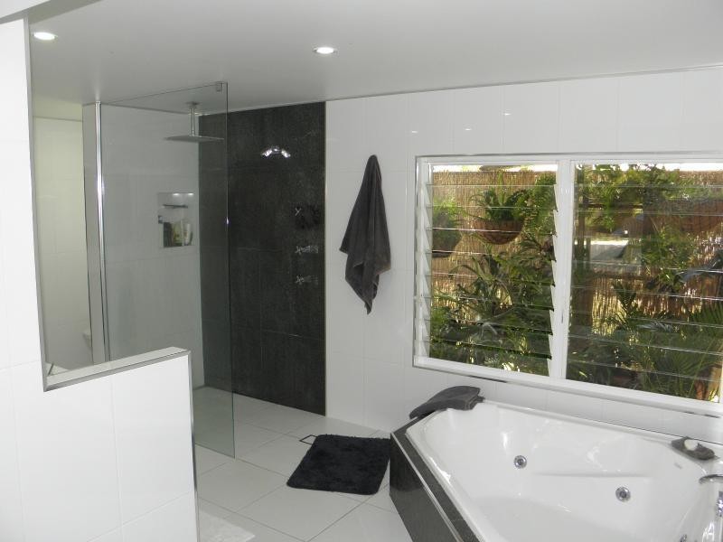 25 Pacific Boulevard, Moore Park Beach QLD 4670