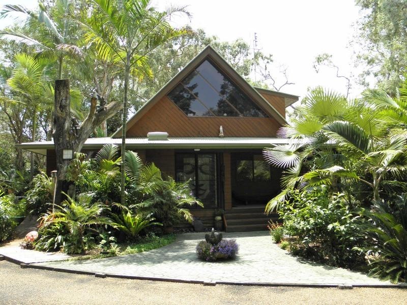 282 Sylvan Drive, Moore Park Beach QLD 4670